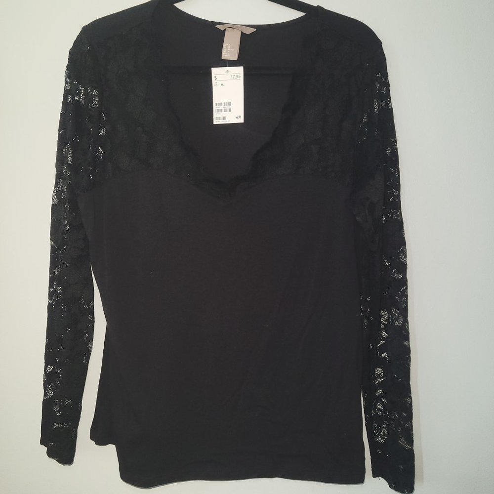 H&M Lace Sleeves Top (NWT)
